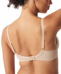 Chantelle Essential Full Coverage Smooth Bra 3816, Online Only 10 Chantelle Essential Full Coverage Smooth Bra 3816, Online Only -White Mark Shop 18812546 fpx