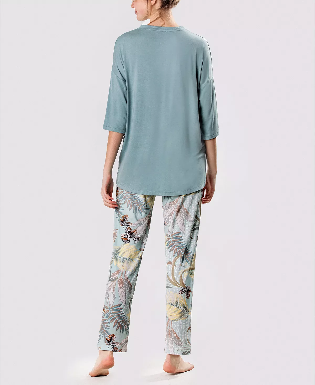 MOOD Pajamas Women's Ultra Soft Caribbean Flowers Pajama Set 4 MOOD Pajamas Women's Ultra Soft Caribbean Flowers Pajama Set - Image 4