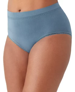 Wacoal B-Smooth Pretty Brief 875374 -White Mark Shop 22359451 fpx