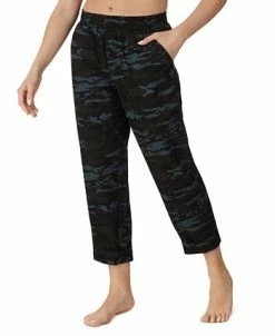 Sanctuary Women's Printed Cropped Flannel Pajama Pants -White Mark Shop 22676042 fpx