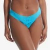 HANKY PANKY Signature Lace Women's 4911 Low Rise Thong