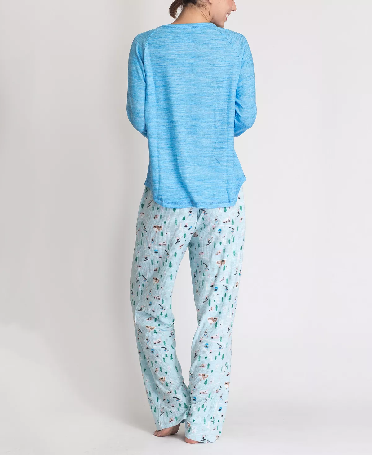 Muk Luks Women's Cozy Sleep And Lounge Set, 2 Piece 5 Muk Luks Women's Cozy Sleep And Lounge Set, 2 Piece - Image 5